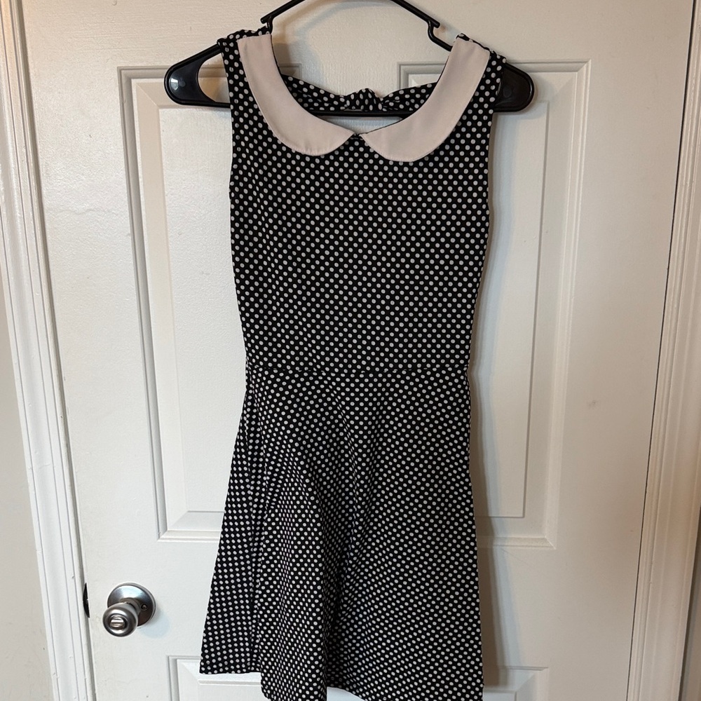 Polka Dot Dress with Peter Pan Collar